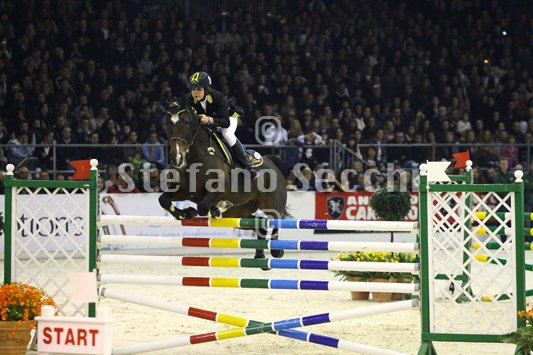 ARIOLDI F_XX_MILANO_2010_SS3_2131.jpg